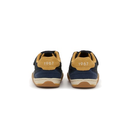 Free Orbit Sneakers