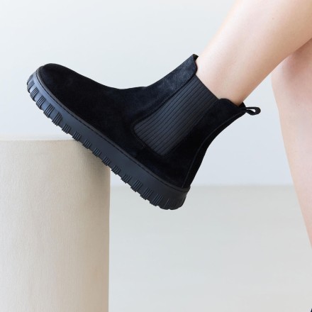 Alma Boots