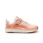 Sports Sneakers Move
