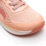Sports Sneakers Move