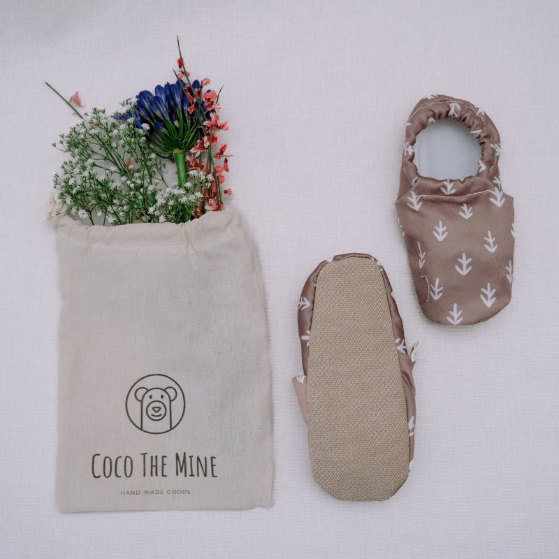 Minimalist Slippers with Designs