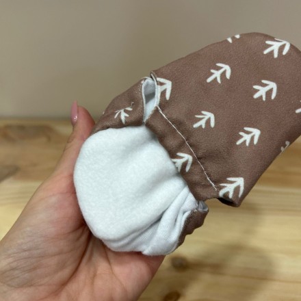 Minimalist Slippers with Designs