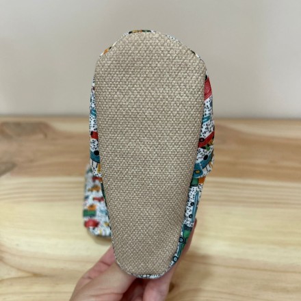 Minimalist Slippers with Designs