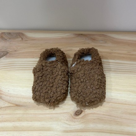 Fluffy Minimalist Slippers