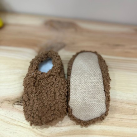 Fluffy Minimalist Slippers