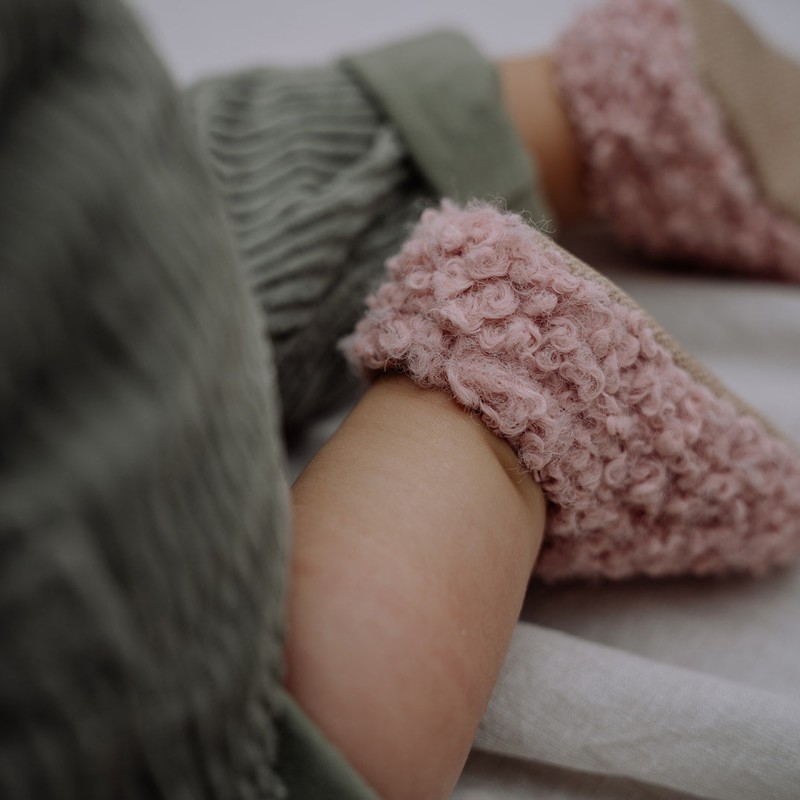 Fluffy Minimalist Slippers