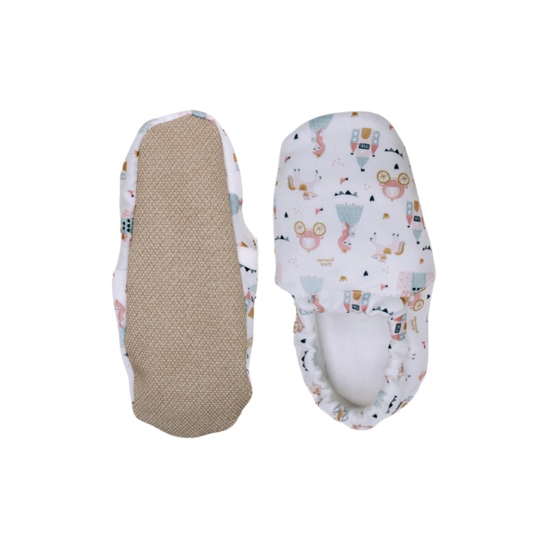 Minimalist Slippers with Designs