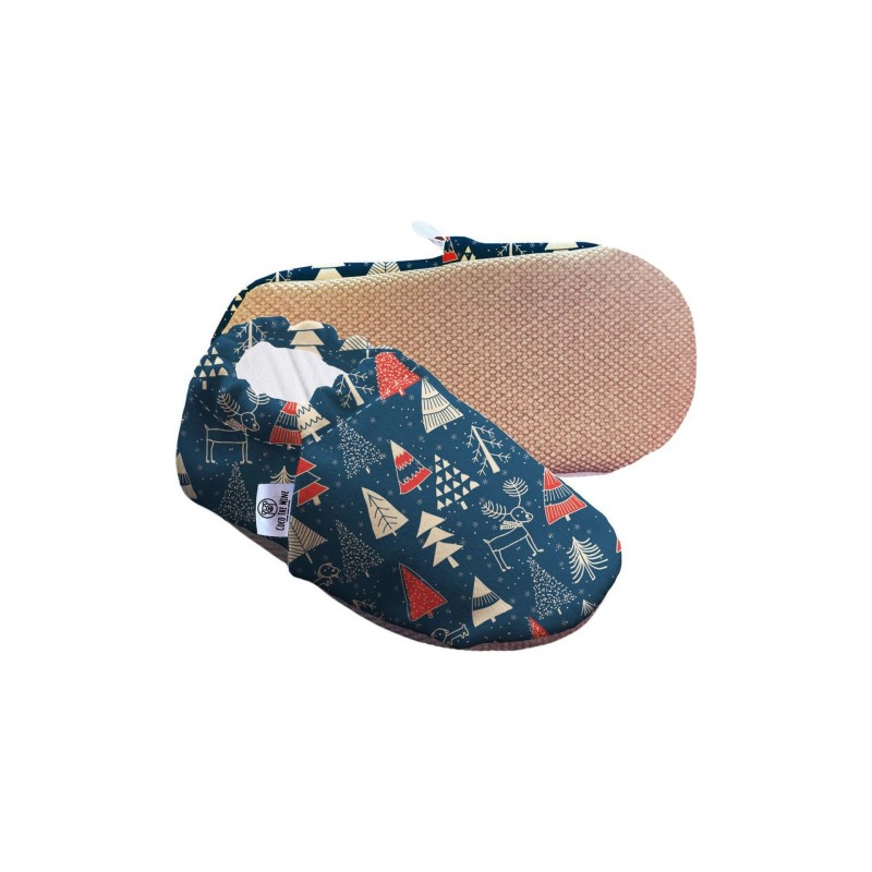 Minimalist Slippers with Designs