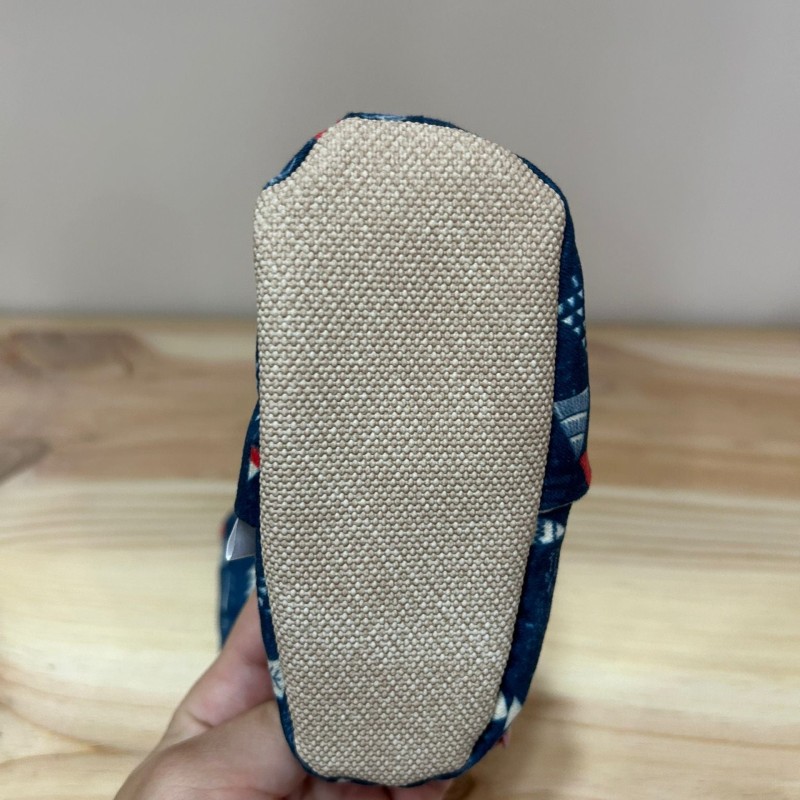 Minimalist Slippers with Designs