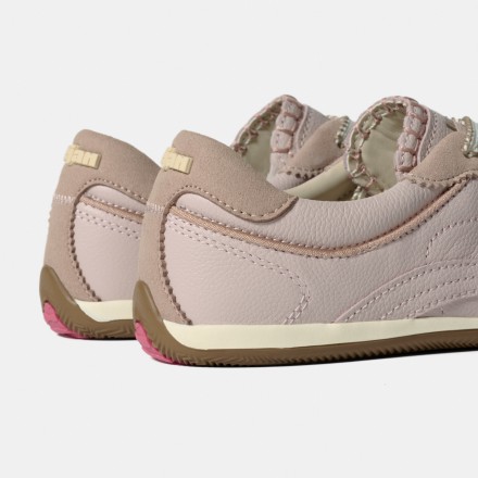 Sakura Sneakers